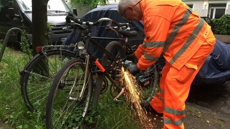 Rettet euer Fahrrad Stadtreinigung Hamburg beseitigt