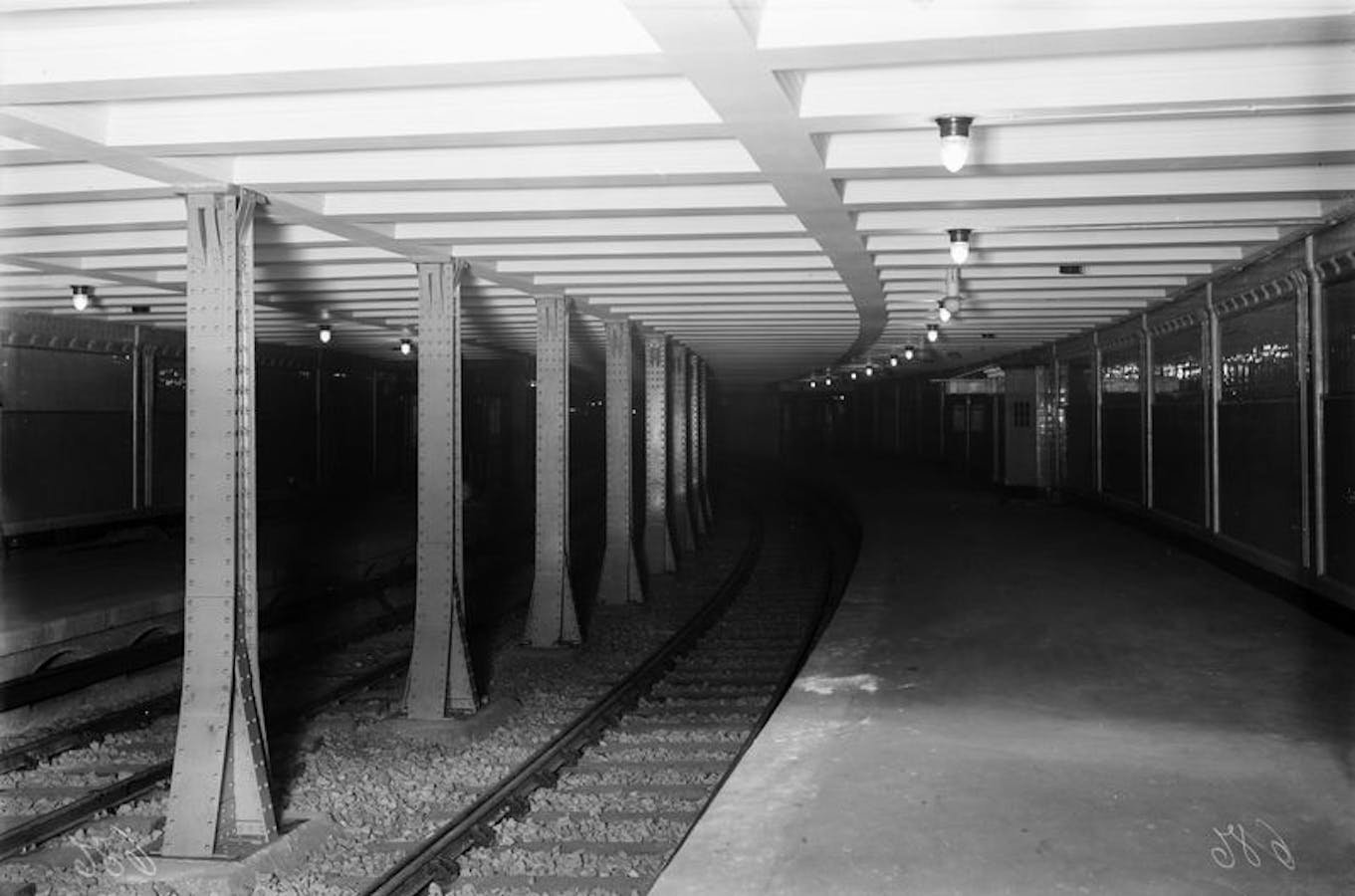 Die Hamburger Hochbahn damals und heute Stationen im