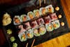 Sushi-Platte im raw like sushi & more
